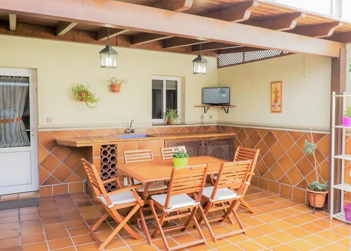 Amazing Duplex 3 Bedrooms Good Wifi With Terrace & Bbq